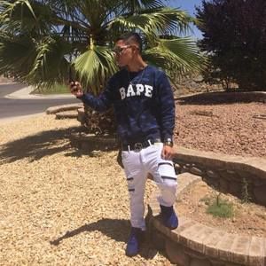 Meet your Posher, Brandon